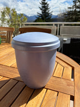 Charger l'image dans la galerie, Urne Funéraire CRETA Biodégradable