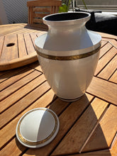 Charger l'image dans la galerie, Urne Funeraire BLANCO