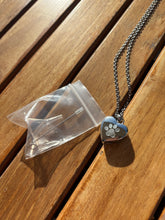 Charger l'image dans la galerie, collier-urne-chat-chien