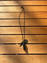 Charger l'image dans la galerie, collier urne pour homme