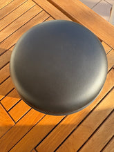 Charger l'image dans la galerie, grande urne cineraire