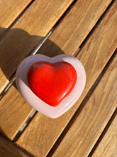 Charger l'image dans la galerie, urne coeur ceramique