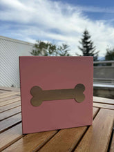 Charger l'image dans la galerie, urne funeraire os rose chien avec vue montagne