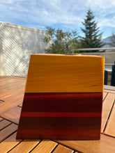 Charger l'image dans la galerie, urne pour homme bois