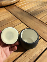 Charger l'image dans la galerie, urne lapin ouverte