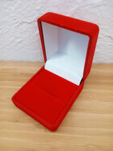 Charger l'image dans la galerie, Boîte à Bijoux Rouge