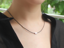 Charger l'image dans la galerie, Collier en Cuir