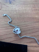 Charger l'image dans la galerie, Dos bracelet urne coeur
