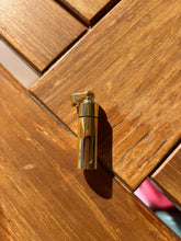 Charger l&#39;image dans la galerie, collier urne cineraire or
