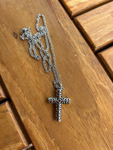 Charger l'image dans la galerie, Pendentif Funéraire Croix - photo 2
