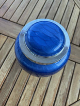 Charger l&#39;image dans la galerie, urne funeraire pour homme bleue infini

