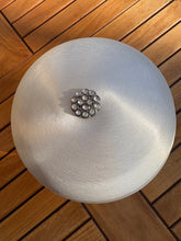 Charger l'image dans la galerie, urne strass grise
